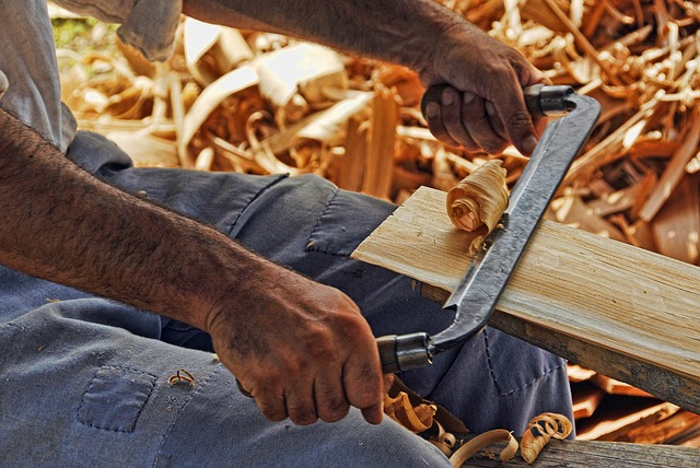 wood-working-2385634_640